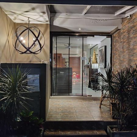 Check In Saladaeng (Adults Only) Hotell Bangkok Eksteriør bilde