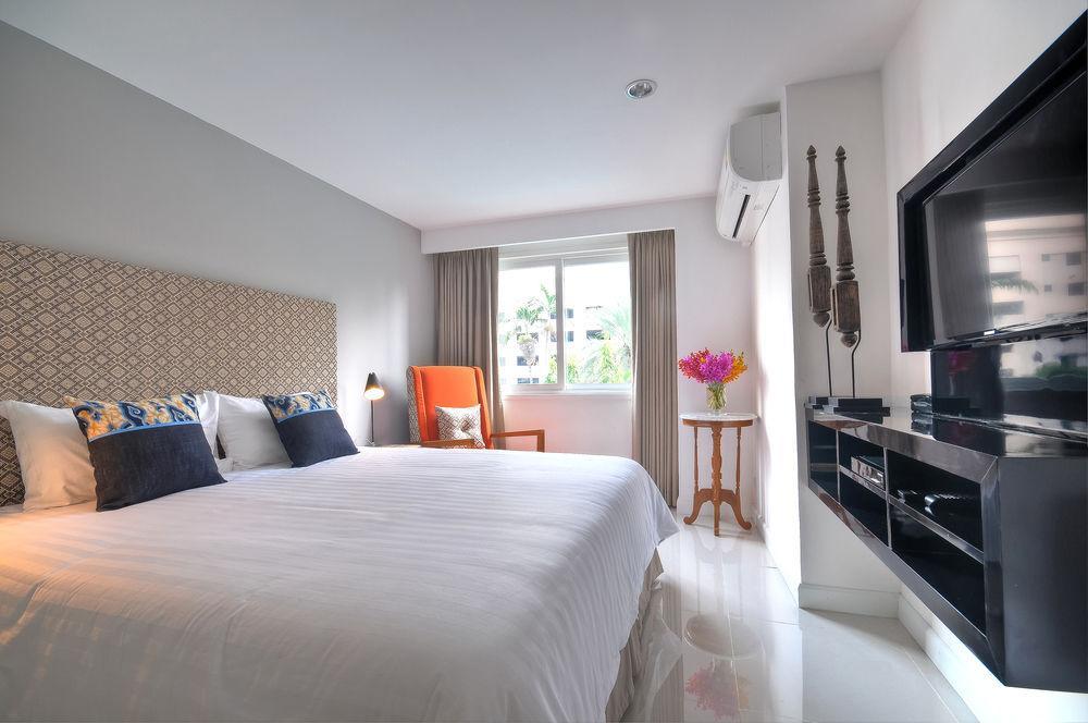 Check In Saladaeng (Adults Only) Hotell Bangkok Eksteriør bilde