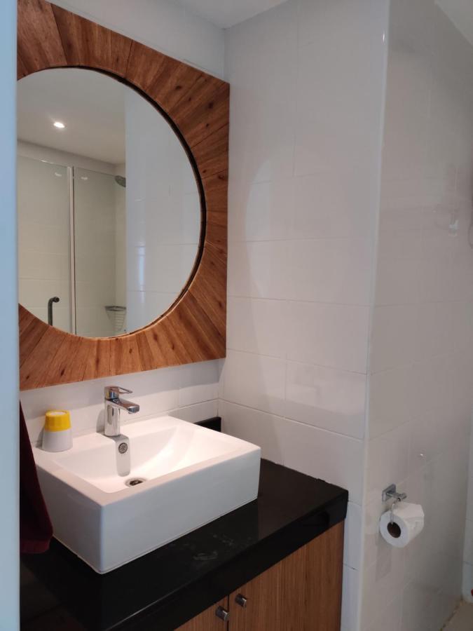 Check In Saladaeng (Adults Only) Hotell Bangkok Eksteriør bilde