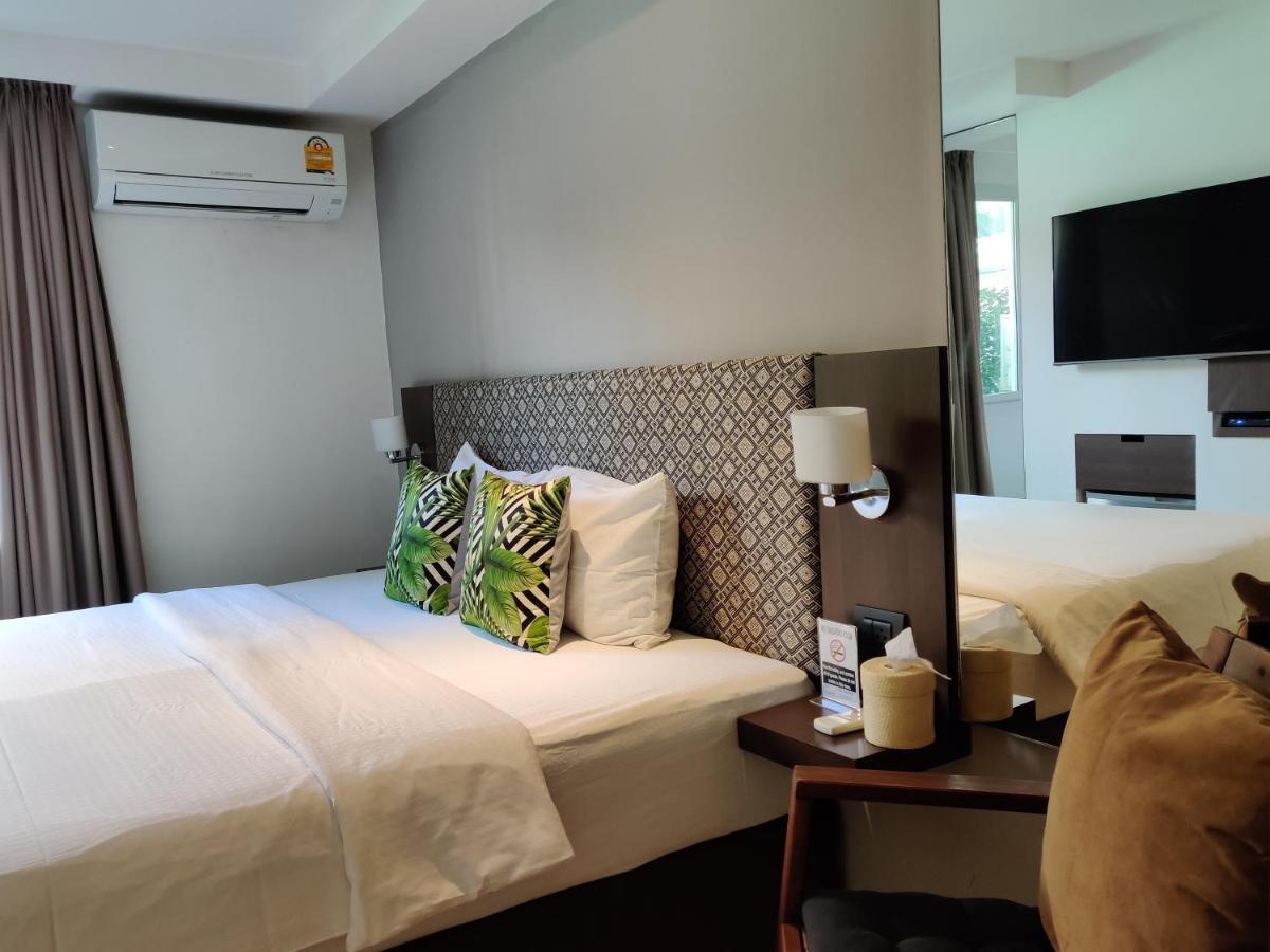 Check In Saladaeng (Adults Only) Hotell Bangkok Eksteriør bilde