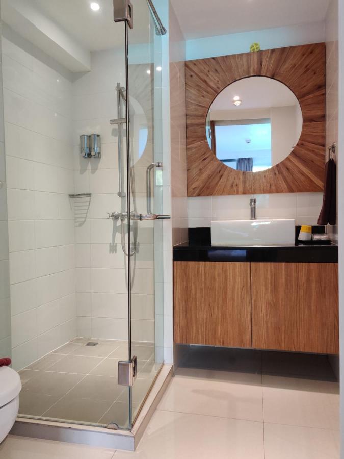 Check In Saladaeng (Adults Only) Hotell Bangkok Eksteriør bilde