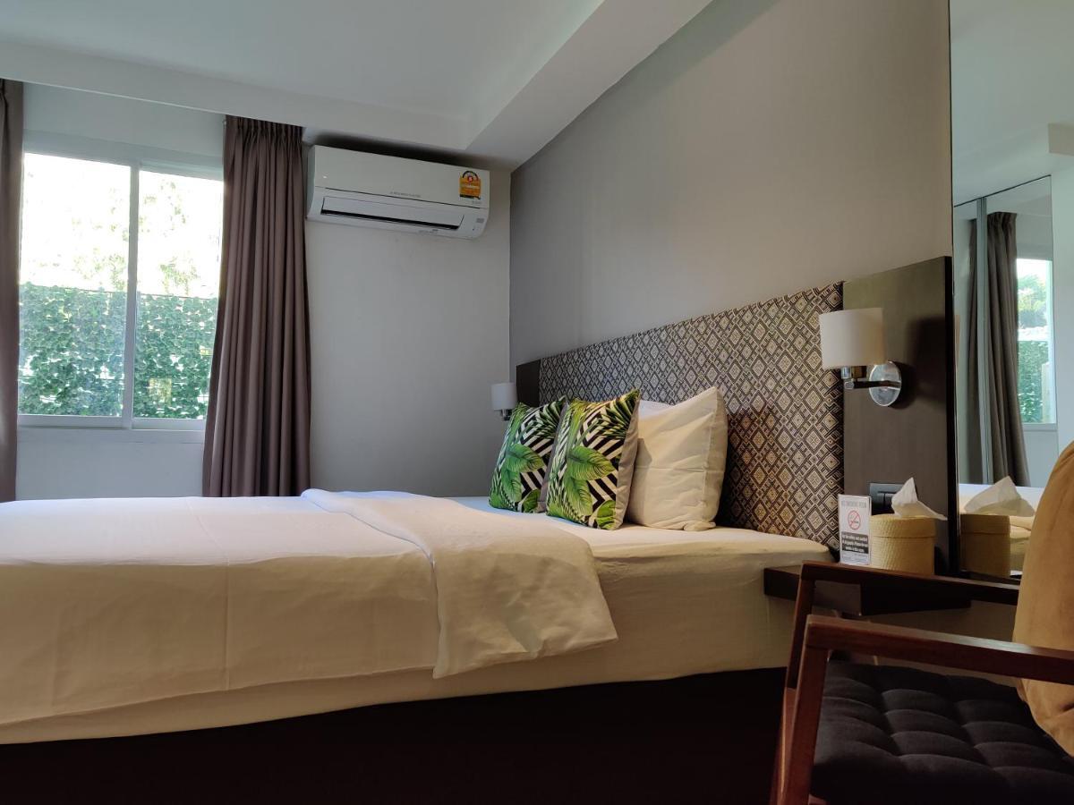 Check In Saladaeng (Adults Only) Hotell Bangkok Eksteriør bilde