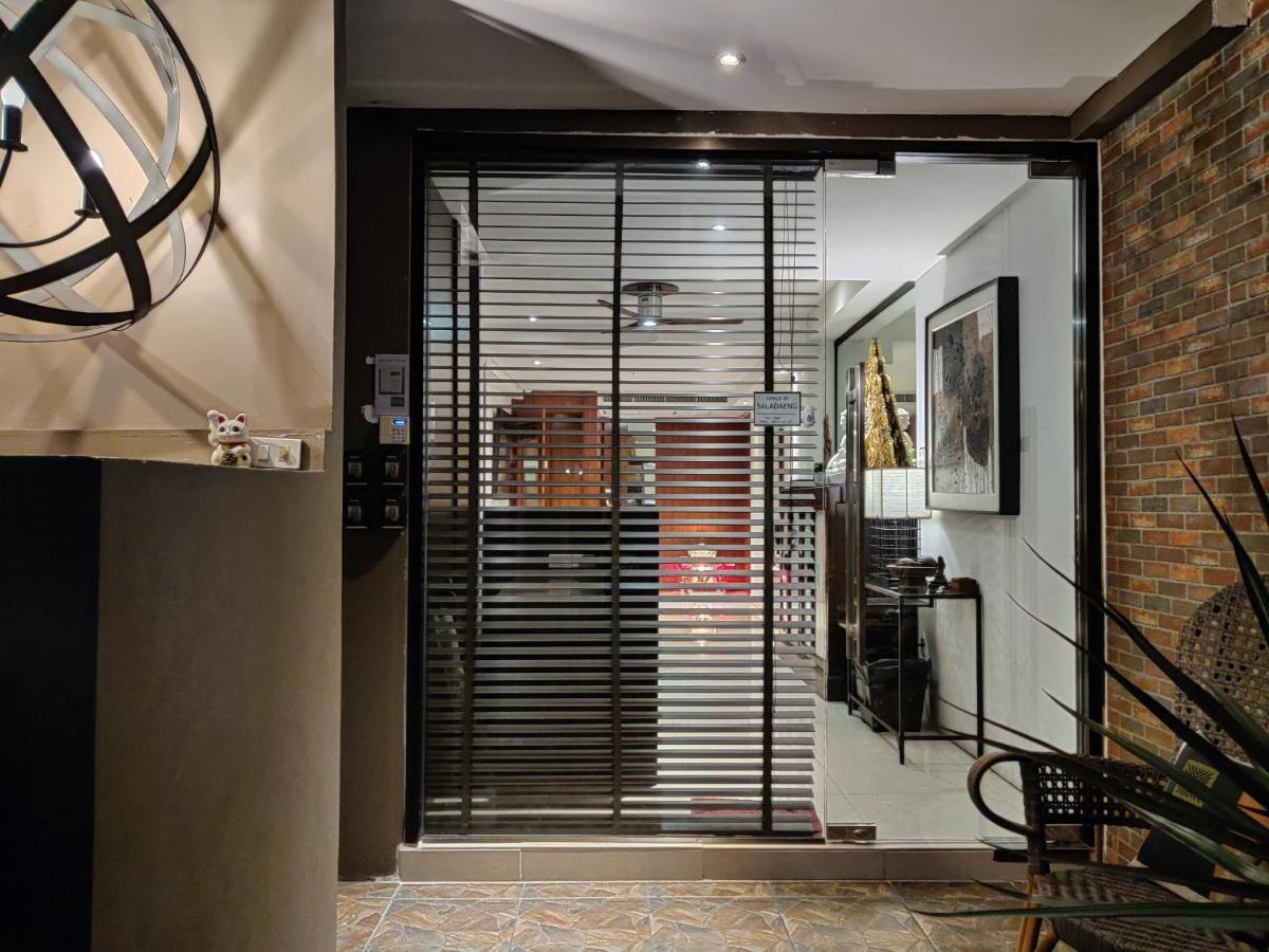 Check In Saladaeng (Adults Only) Hotell Bangkok Eksteriør bilde
