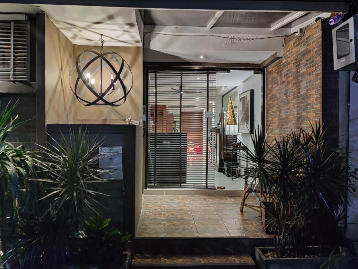 Check In Saladaeng (Adults Only) Hotell Bangkok Eksteriør bilde